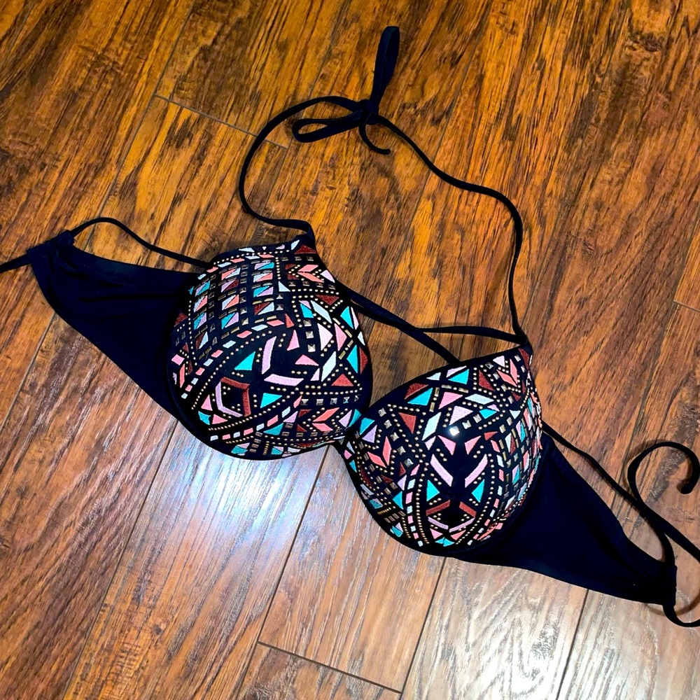Shade & shore size 38D top